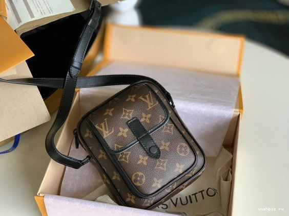 WIS LOUIS Wallet Christopher VUITTON Wearable 0227